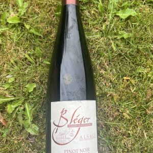 Pinot "Coeur de Cru" 2022 - let og drikkeklar rødvin fra Domaine Bléger, Alsace.